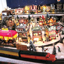 Take some time this holiday season to visit a model train exhibit!