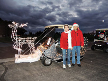 Jerry and Pat Younger’s Sleigh won second prize!